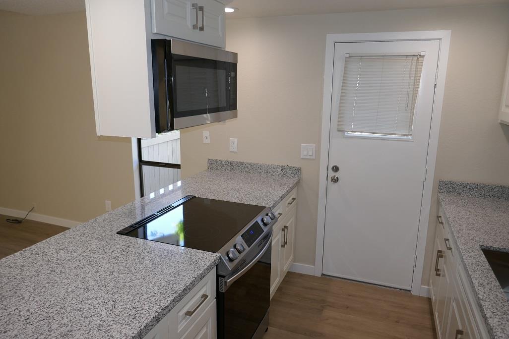 Sunnyvale, California, 94087, United States, 3 Bedrooms Bedrooms, ,2 BathroomsBathrooms,Residential,For Sale,1739915