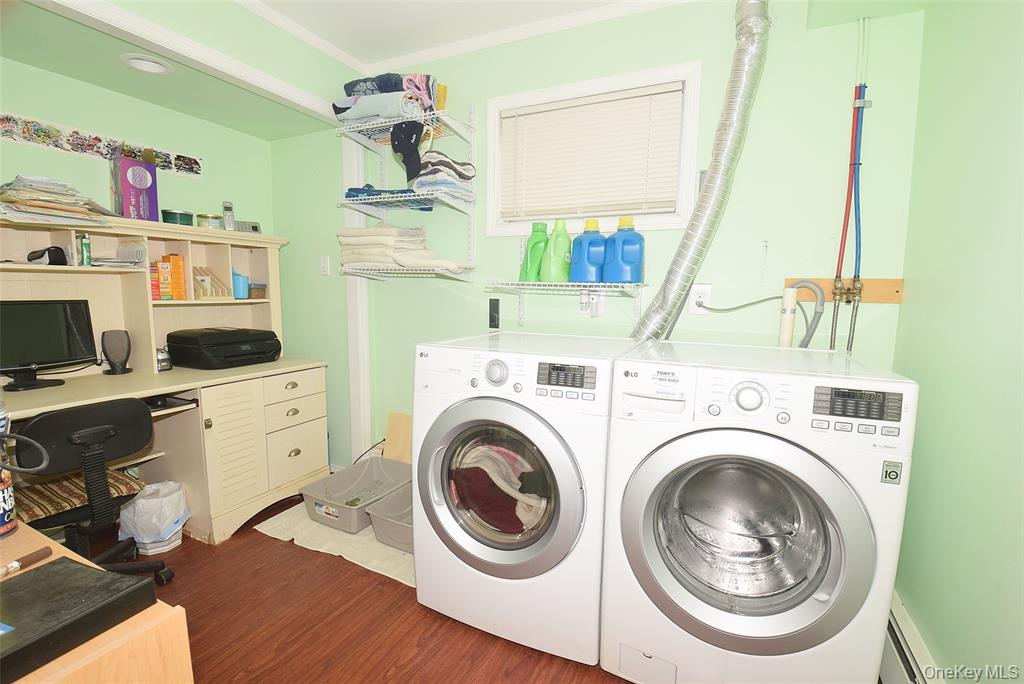 north babylon, New York, 11703, United States, 2 Bedrooms Bedrooms, ,1 BathroomBathrooms,Residential,For Sale,2000389