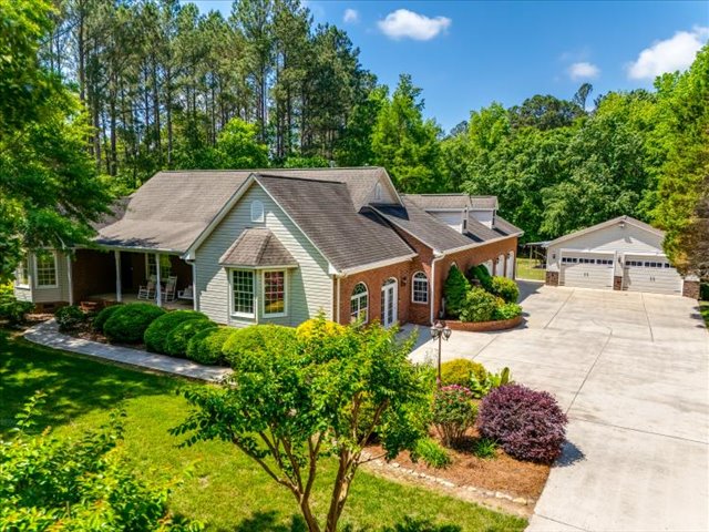 Edgemoor, South Carolina, 29712, United States, 3 Bedrooms Bedrooms, ,3 BathroomsBathrooms,Residential,For Sale,1810686