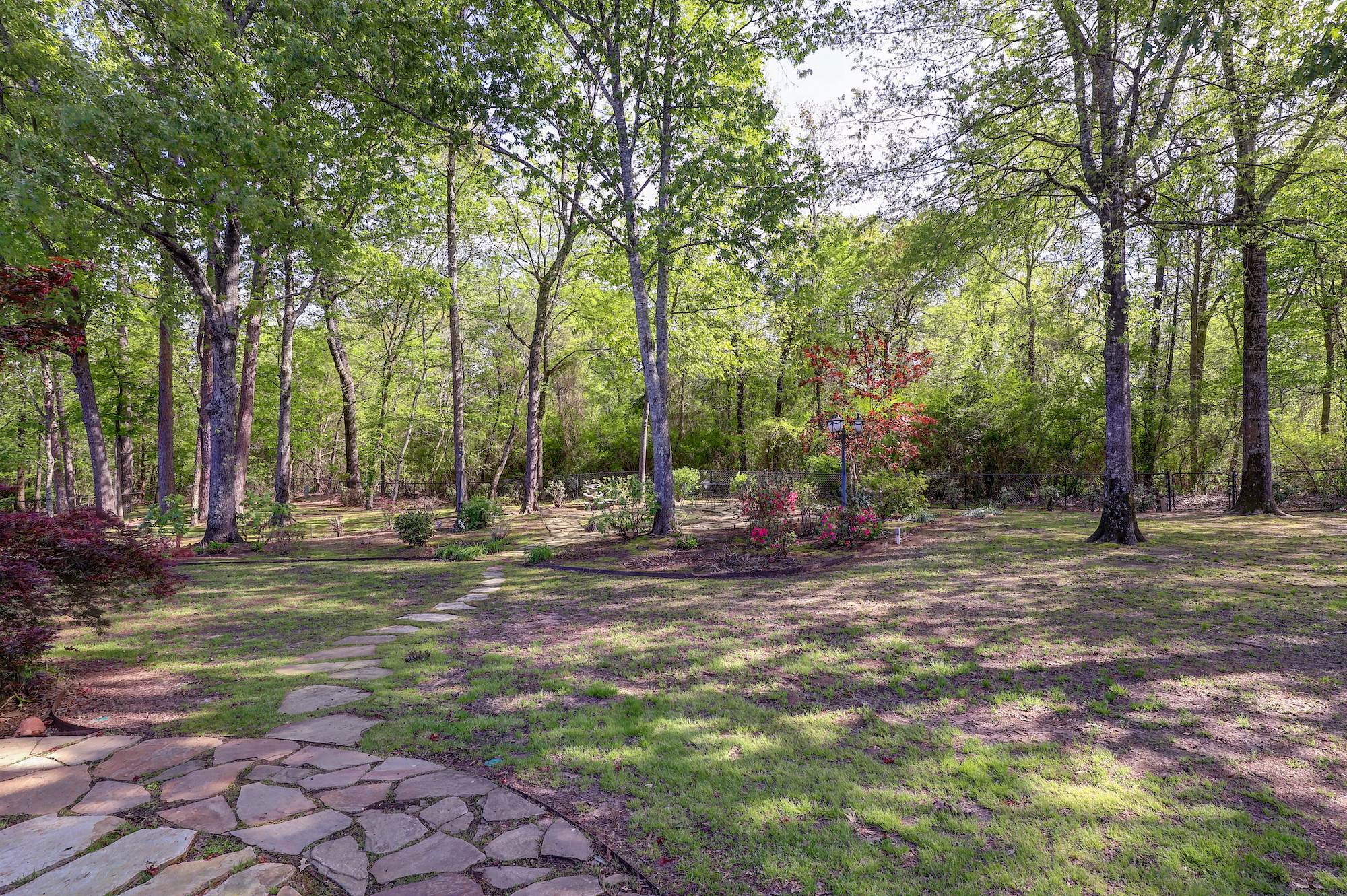 Texarkana, Texas, 75503, United States, 4 Bedrooms Bedrooms, ,4 BathroomsBathrooms,Residential,For Sale,1976684
