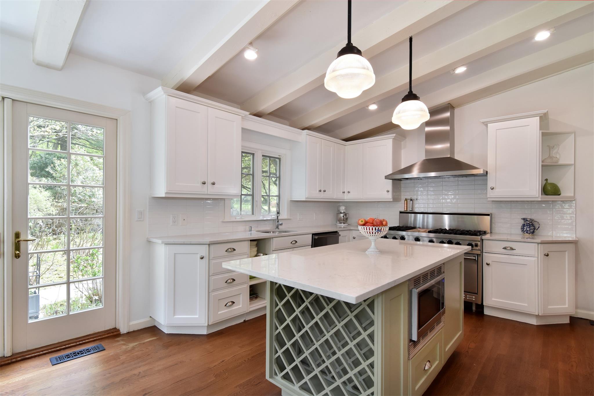 Dobbs Ferry, New York, 10522, United States, 5 Bedrooms Bedrooms, ,5 BathroomsBathrooms,Residential,For Sale,1793718