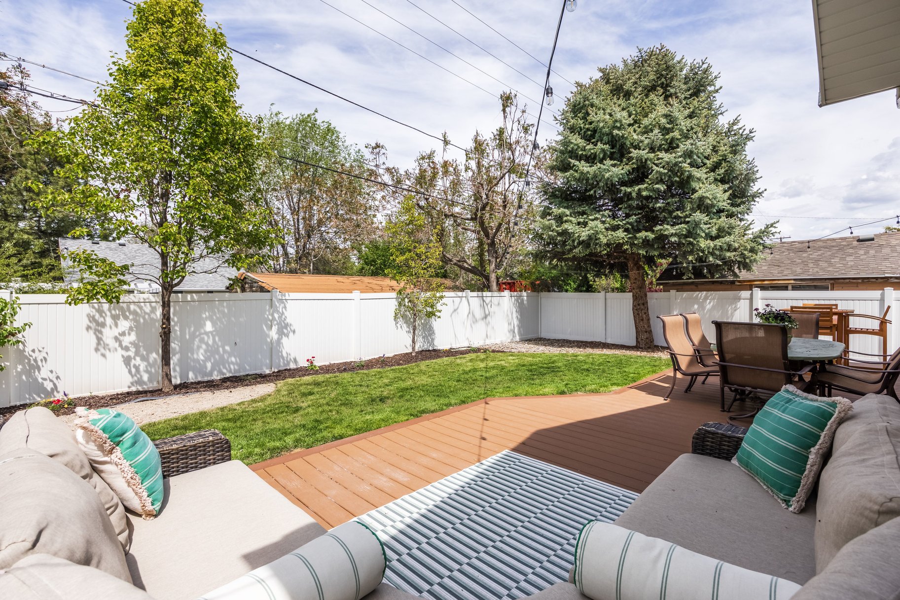 Newer Single-Level Home with Primary Suite & Stunning Backyard Retreat - 物件實景