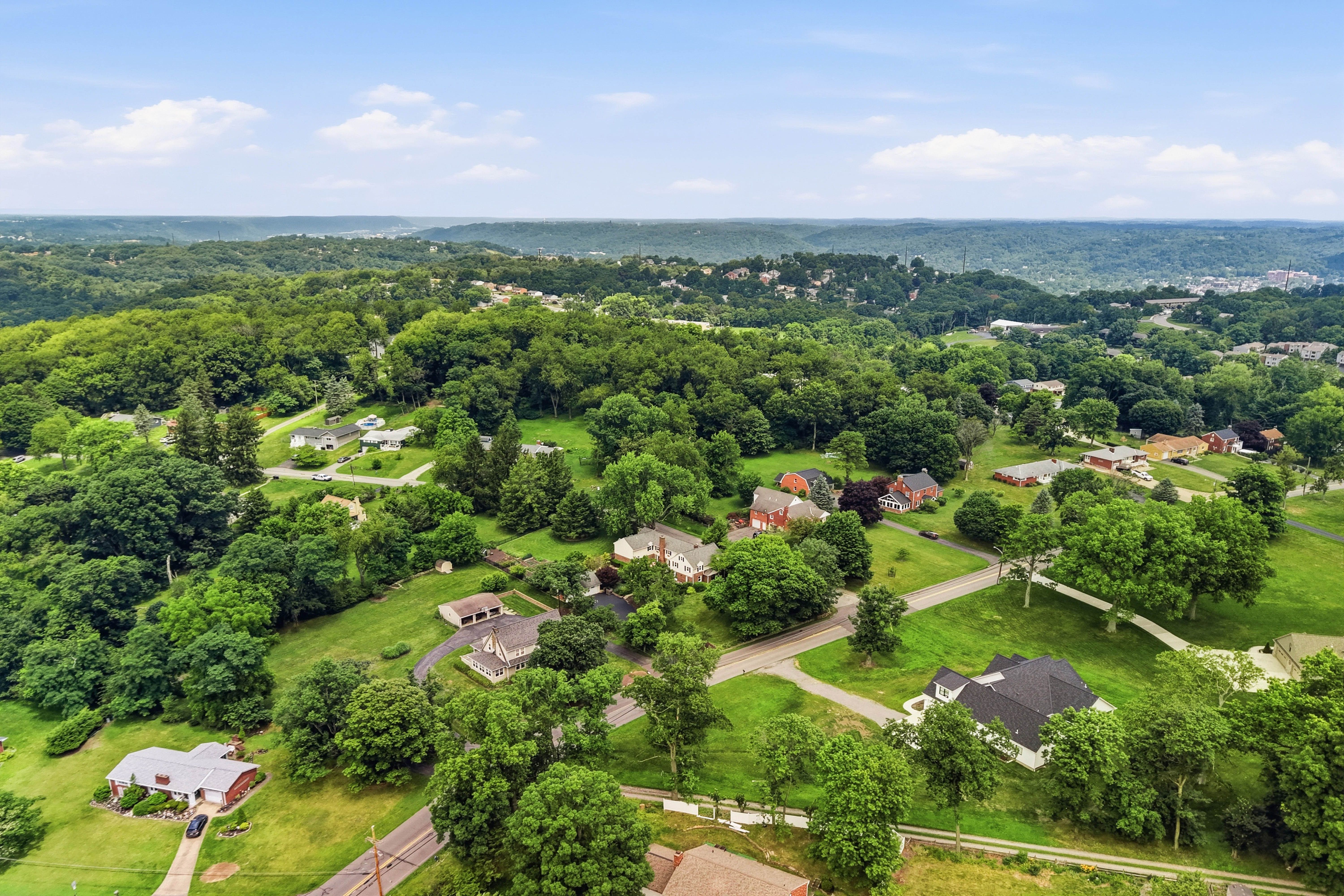  836 Old Thorn Run Road, Moon Township, PA 15108 - 物件實景