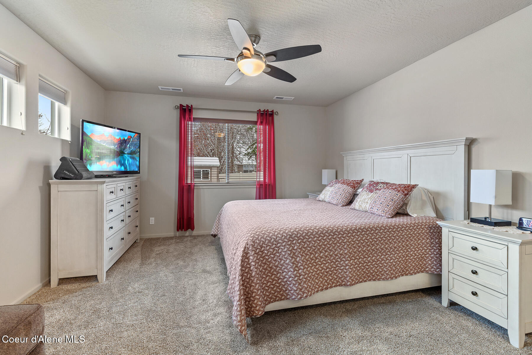 Post Falls, Idaho, 83854, United States, 3 Bedrooms Bedrooms, ,Residential,For Sale,2003159