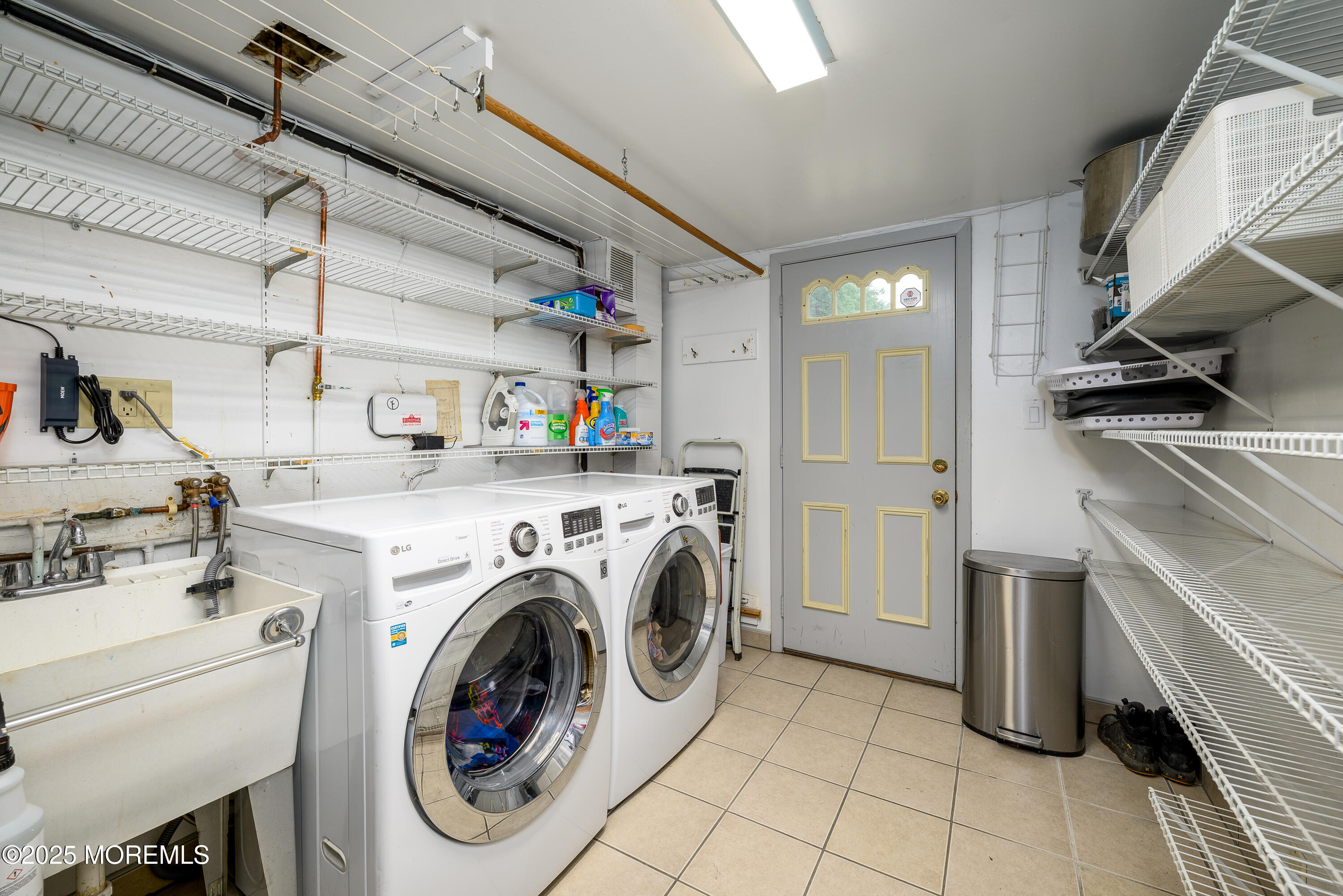 Manalapan, New Jersey, 07726, United States, 4 Bedrooms Bedrooms, ,3 BathroomsBathrooms,Residential,For Sale,1938974