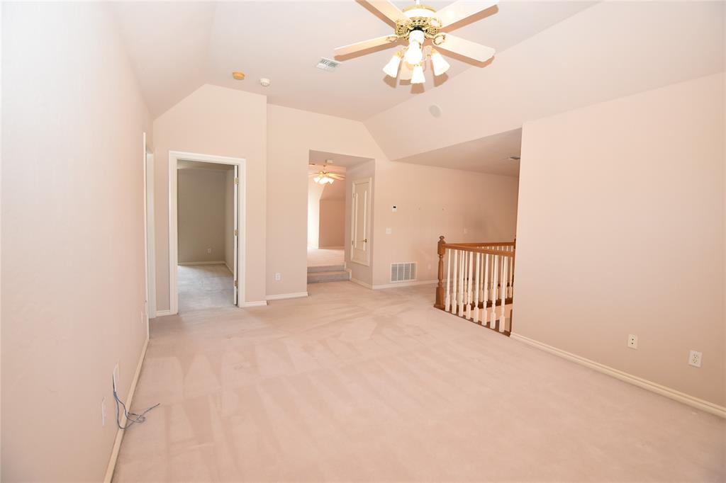 Oklahoma City, Oklahoma, 73142, United States, 5 Bedrooms Bedrooms, ,4 BathroomsBathrooms,Residential,For Sale,1935370