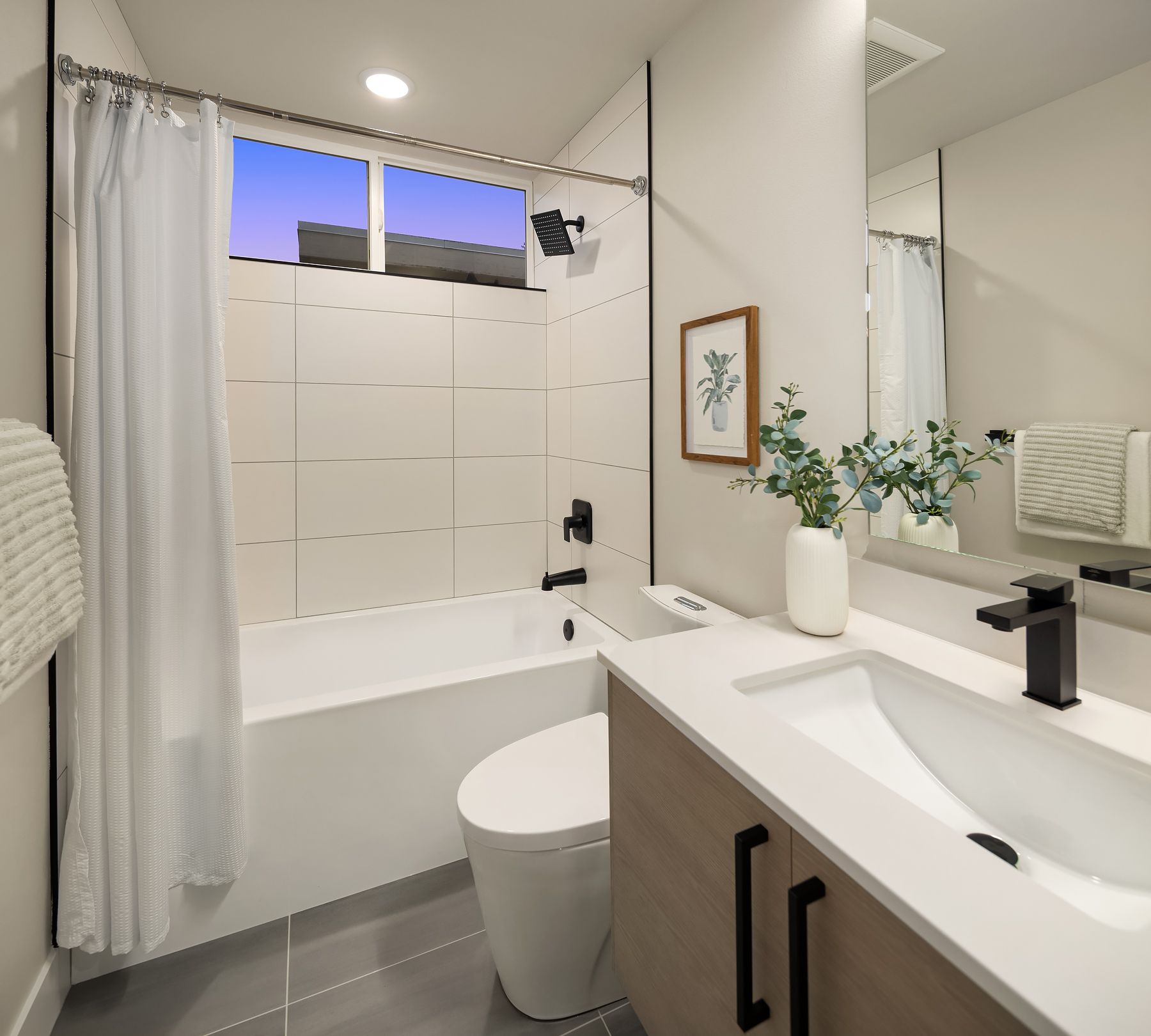  1319 14th Ave S Unit #A, Seattle, WA 98144 - 物件實景