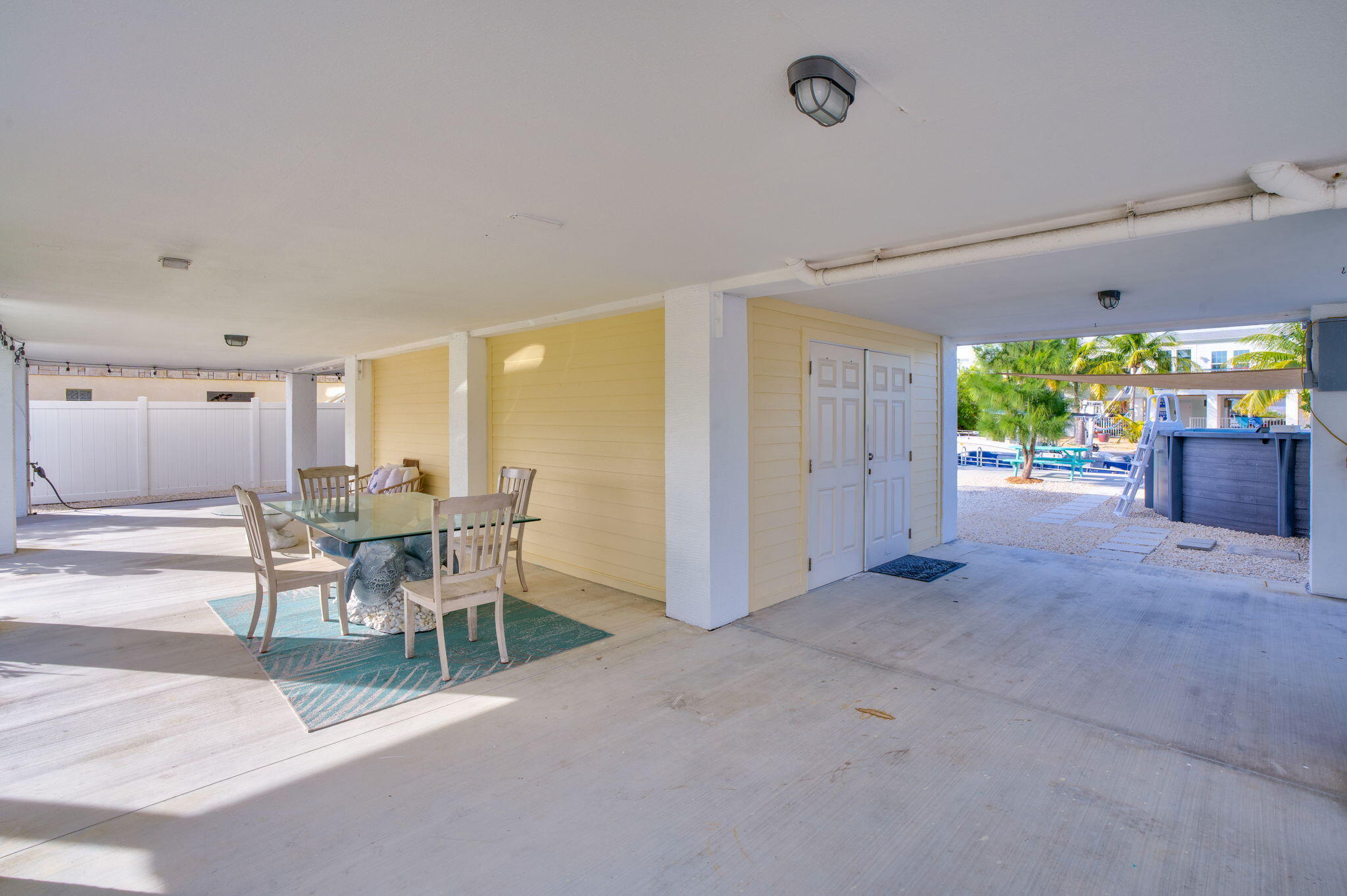 Big Pine, Florida, 33043, United States, 3 Bedrooms Bedrooms, ,2 BathroomsBathrooms,Residential,For Sale,1994382