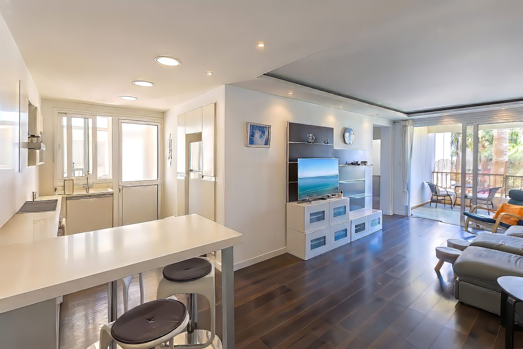  Two Bedroom Apartment Steps from the Sea in Livadia - 物件實景