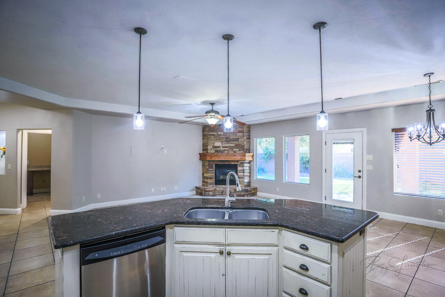 St George, Utah, 84790, United States, 3 Bedrooms Bedrooms, ,Residential,For Sale,1776705