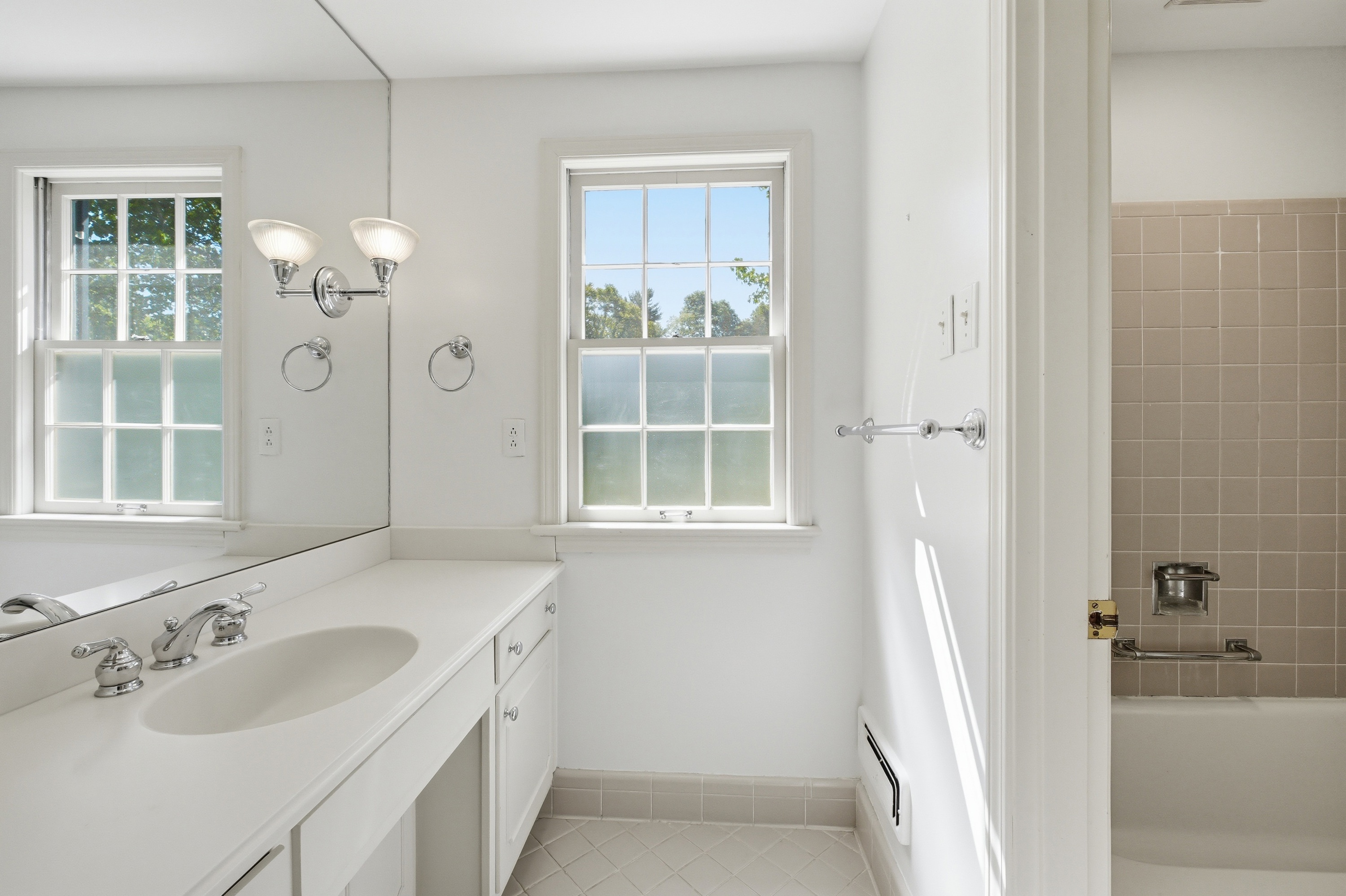  12000 Hazelwood Road, Anchorage, KY 40223 - 物件實景