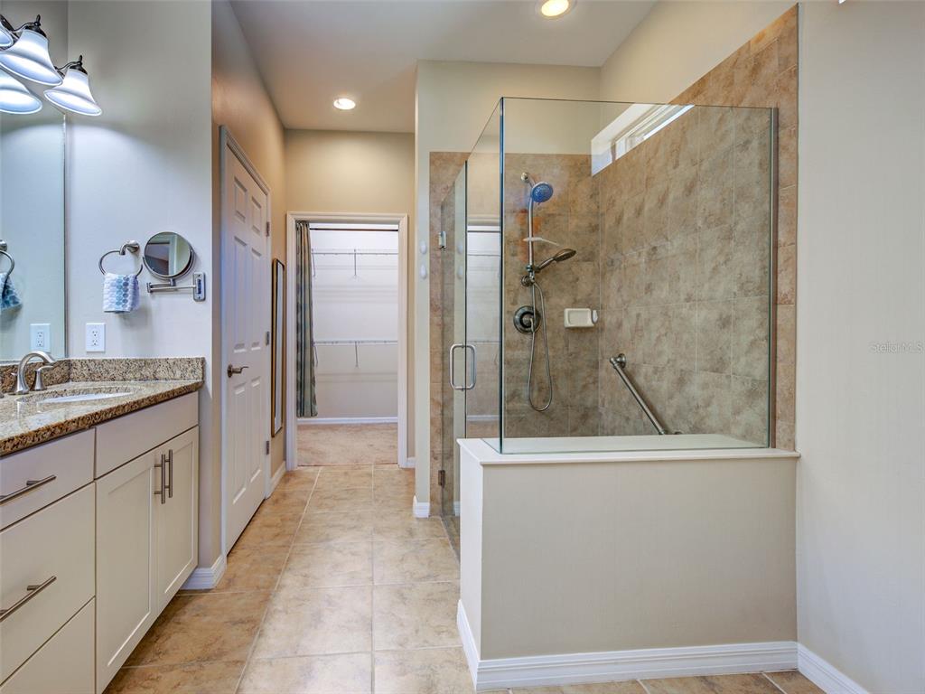 Venice, Florida, 34293, United States, 2 Bedrooms Bedrooms, ,2 BathroomsBathrooms,Residential,For Sale,1933036