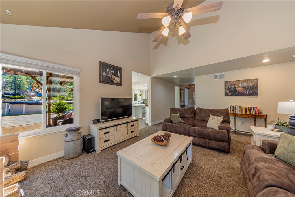 Coarsegold, California, 93614, United States, 4 Bedrooms Bedrooms, ,4 BathroomsBathrooms,Residential,For Sale,1982959