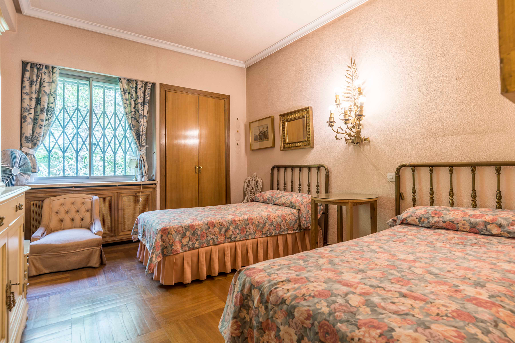  Flat with pool and garden views in Aravaca - 物件實景