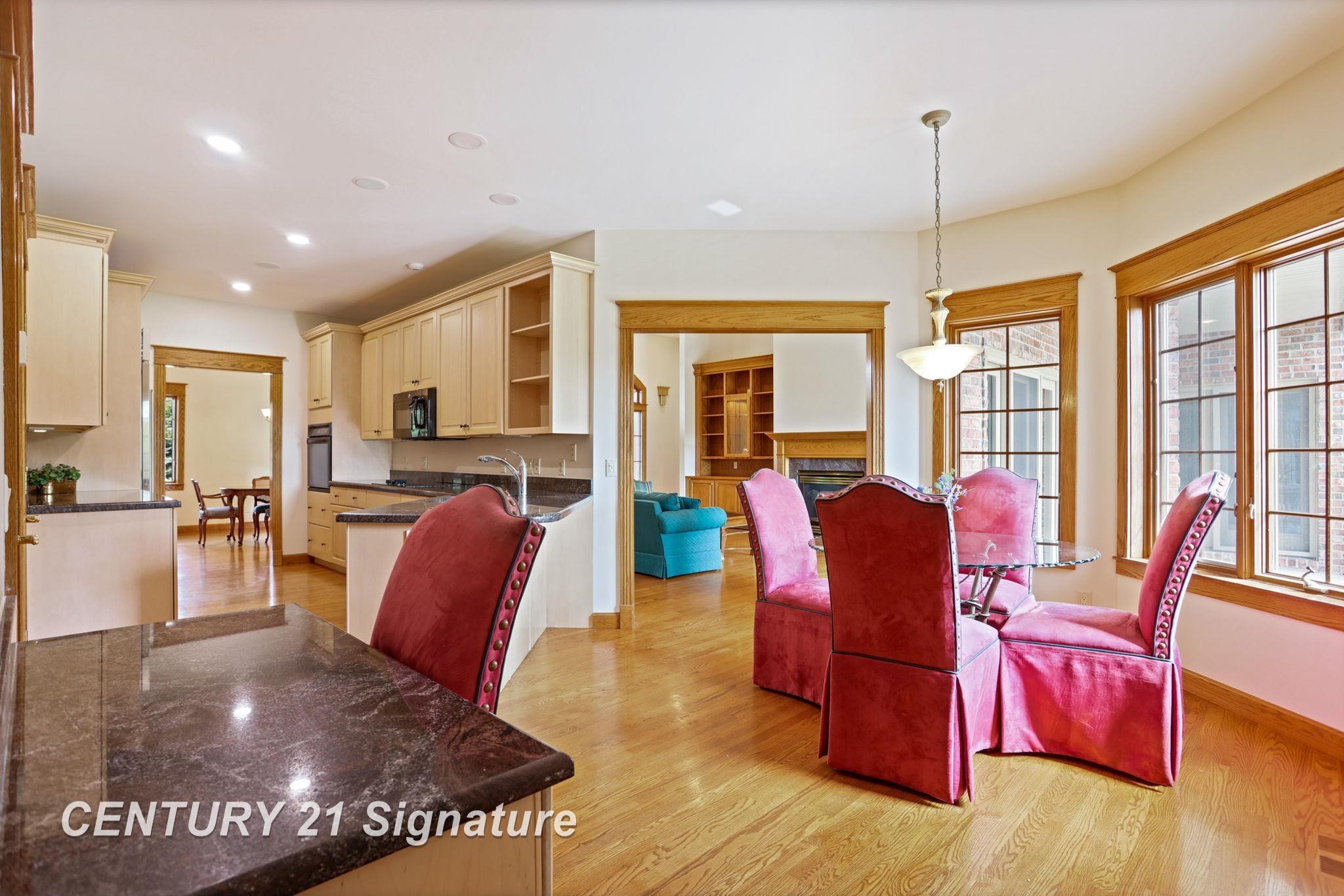 Saginaw, Michigan, 48603, United States, 4 Bedrooms Bedrooms, ,4 BathroomsBathrooms,Residential,For Sale,1979147