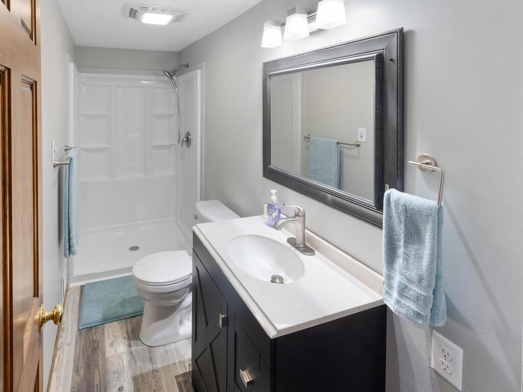 Maple Grove, Minnesota, 55369, United States, 5 Bedrooms Bedrooms, ,1 BathroomBathrooms,Residential,For Sale,1941602