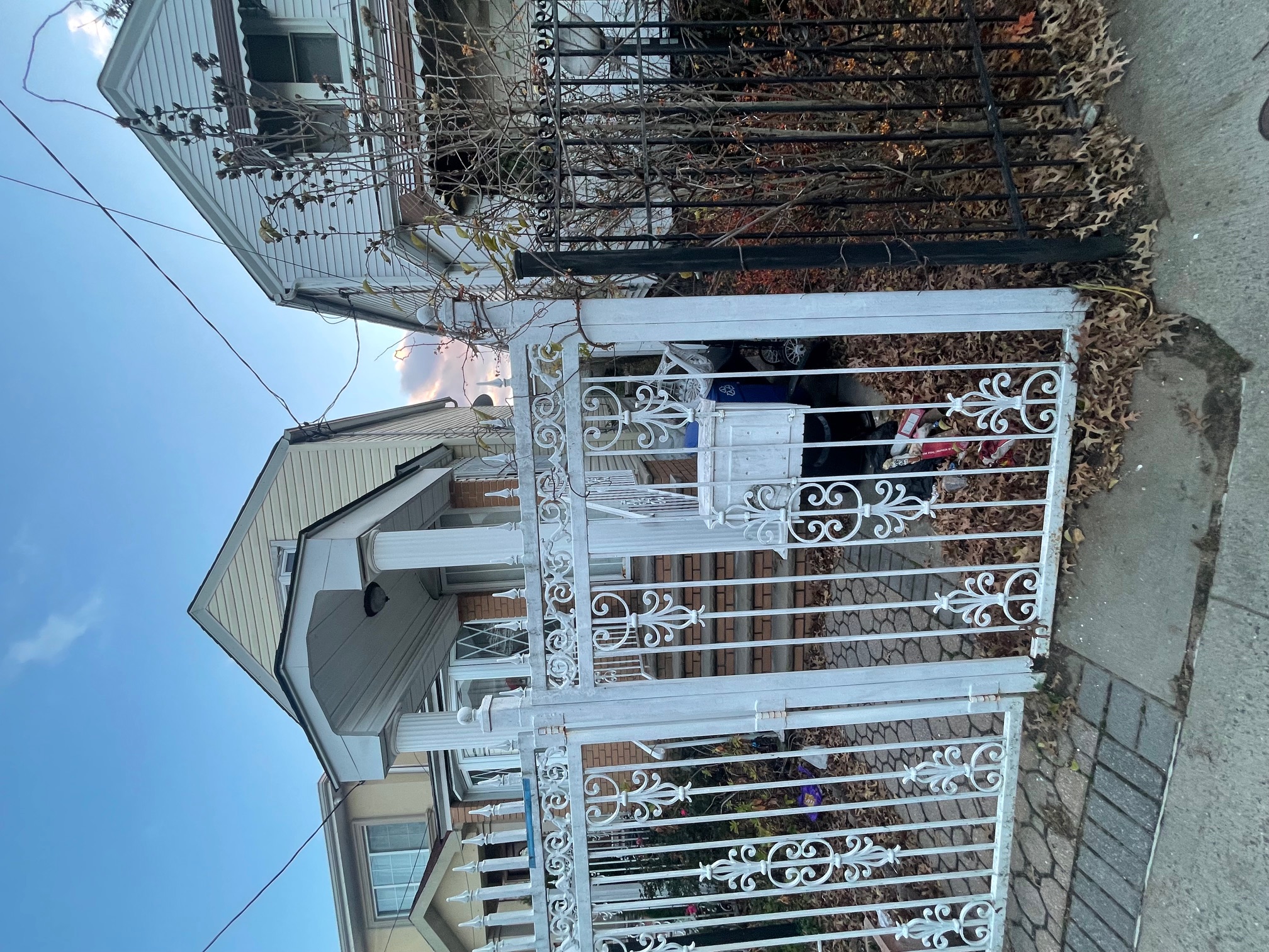 Jamaica, New York, 11436, United States, 3 Bedrooms Bedrooms, ,3 BathroomsBathrooms,Residential,For Sale,2002629