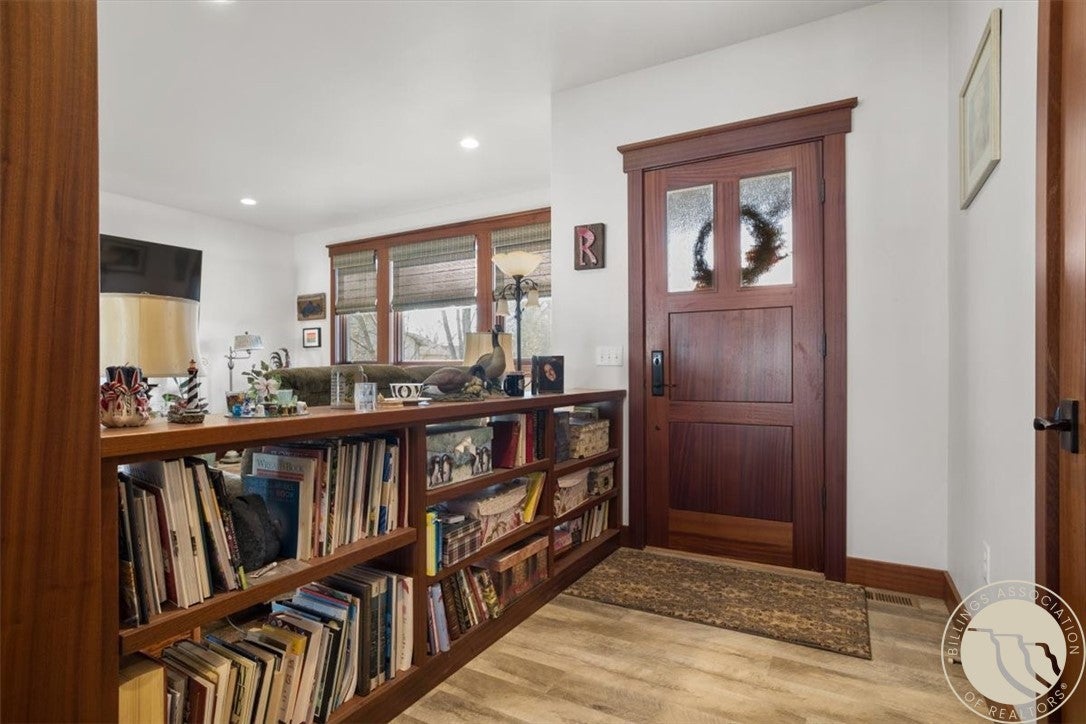 Billings, Montana, 59101, United States, 3 Bedrooms Bedrooms, ,2 BathroomsBathrooms,Residential,For Sale,2048034