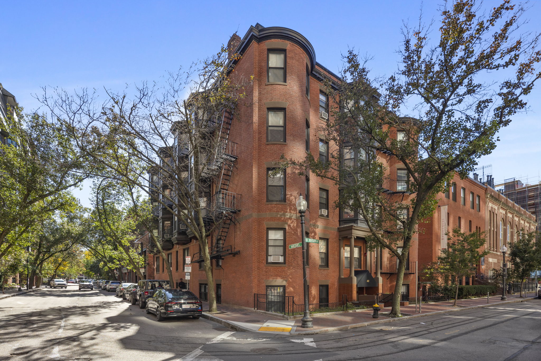  38-40 Saint Botolph Street, Boston, MA, 02116 - 物件實景