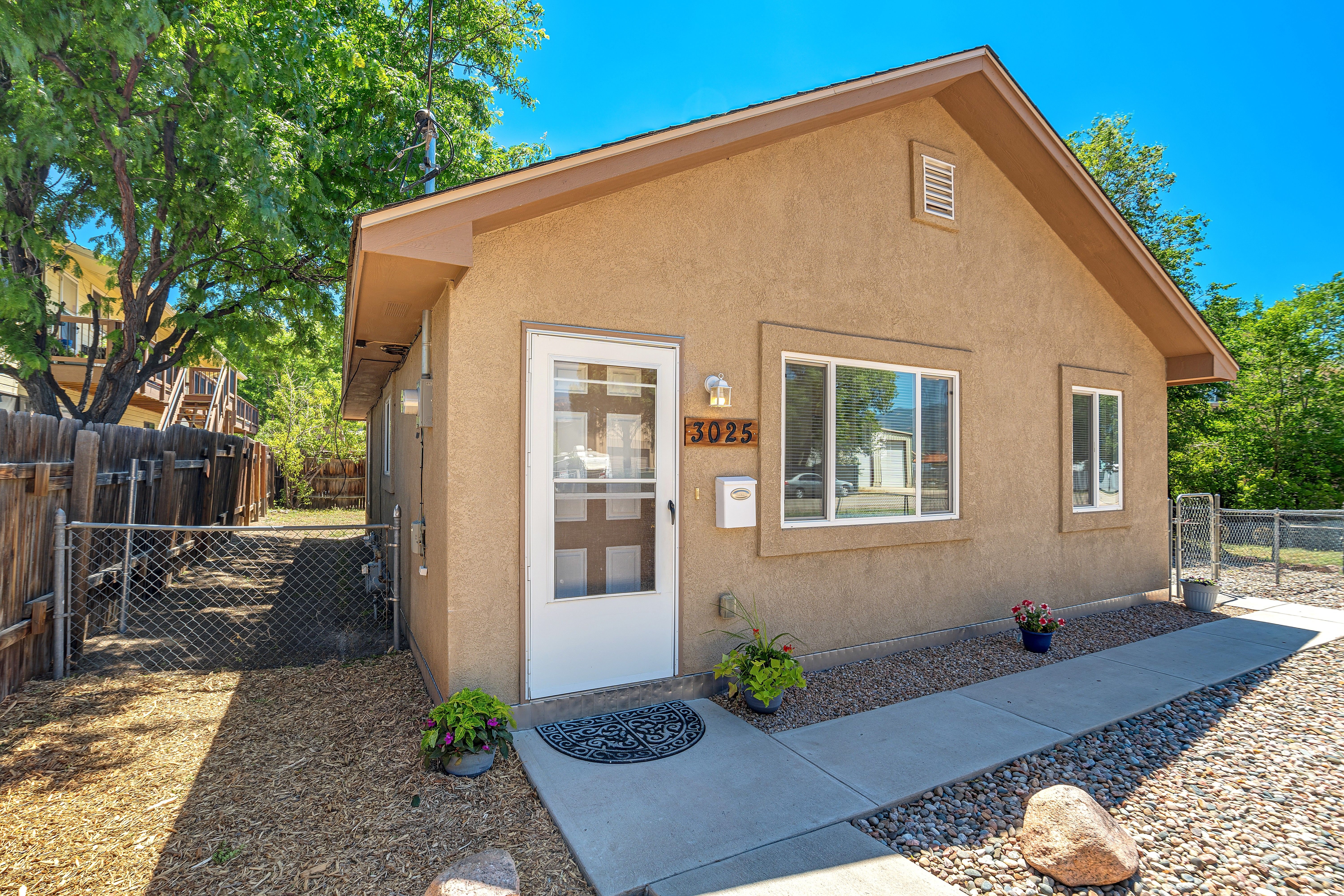  3025 Grandview Street, Colorado Springs, CO, 80907 - 物件實景
