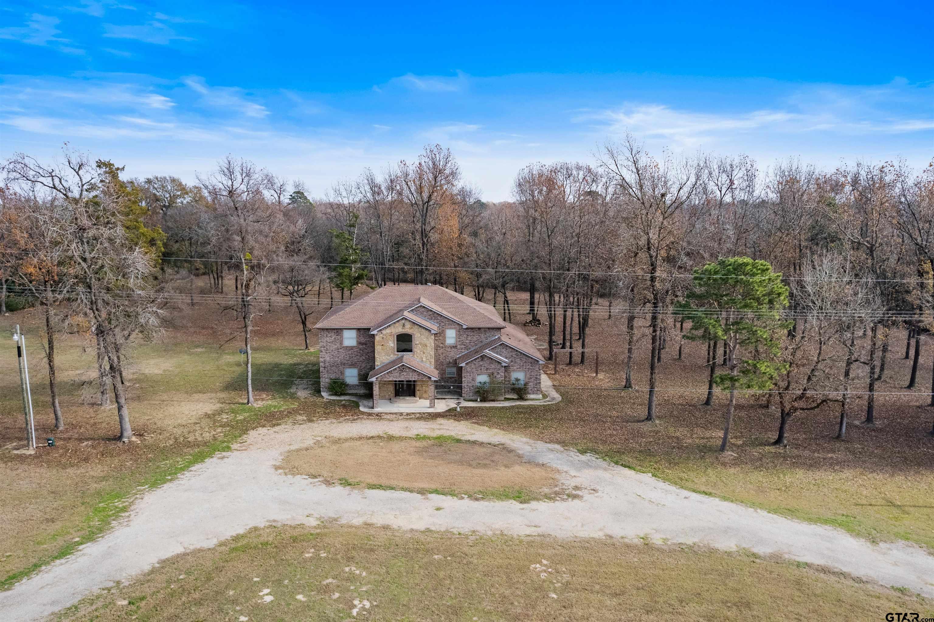 Pittsburg, Texas, 75686, United States, 5 Bedrooms Bedrooms, ,5 BathroomsBathrooms,Residential,For Sale,2005236