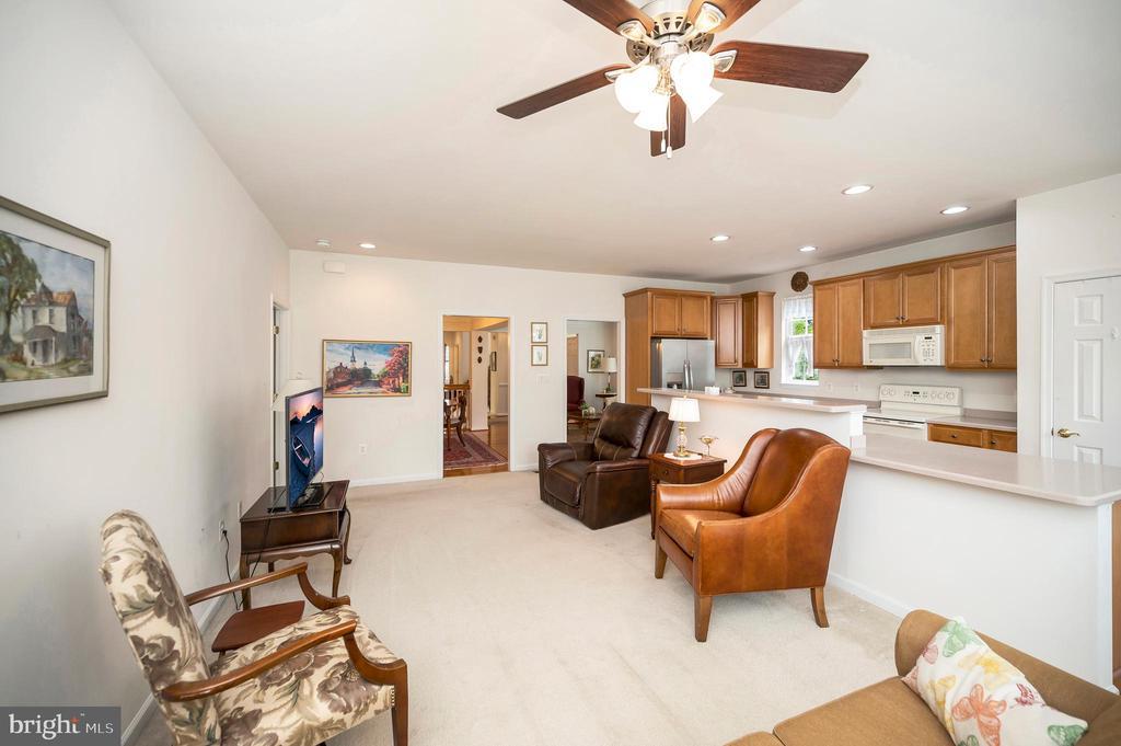 Fredericksburg, Virginia, 22401, United States, 3 Bedrooms Bedrooms, ,3 BathroomsBathrooms,Residential,For Sale,1911277