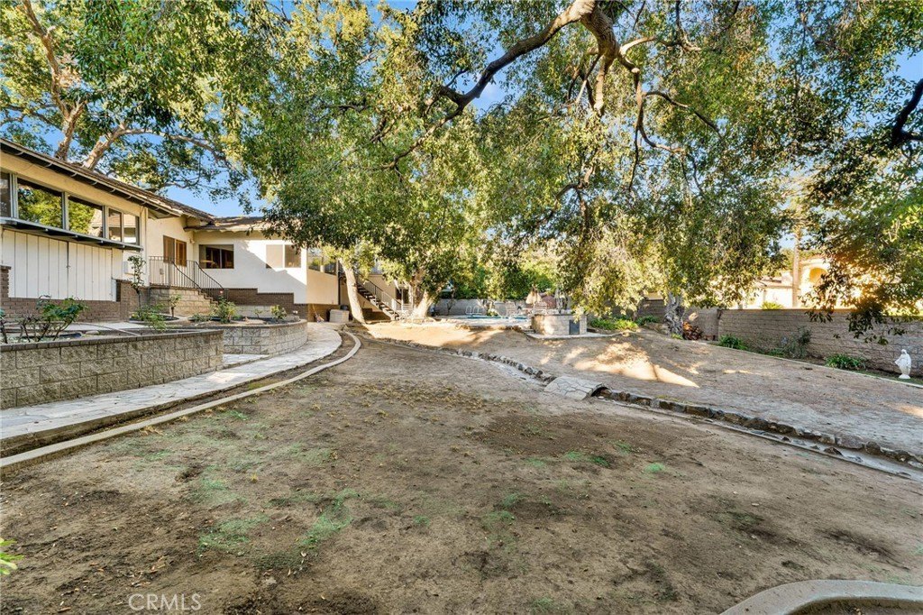 La Verne, California, 91750, United States, 6 Bedrooms Bedrooms, ,4 BathroomsBathrooms,Residential,For Sale,1976110