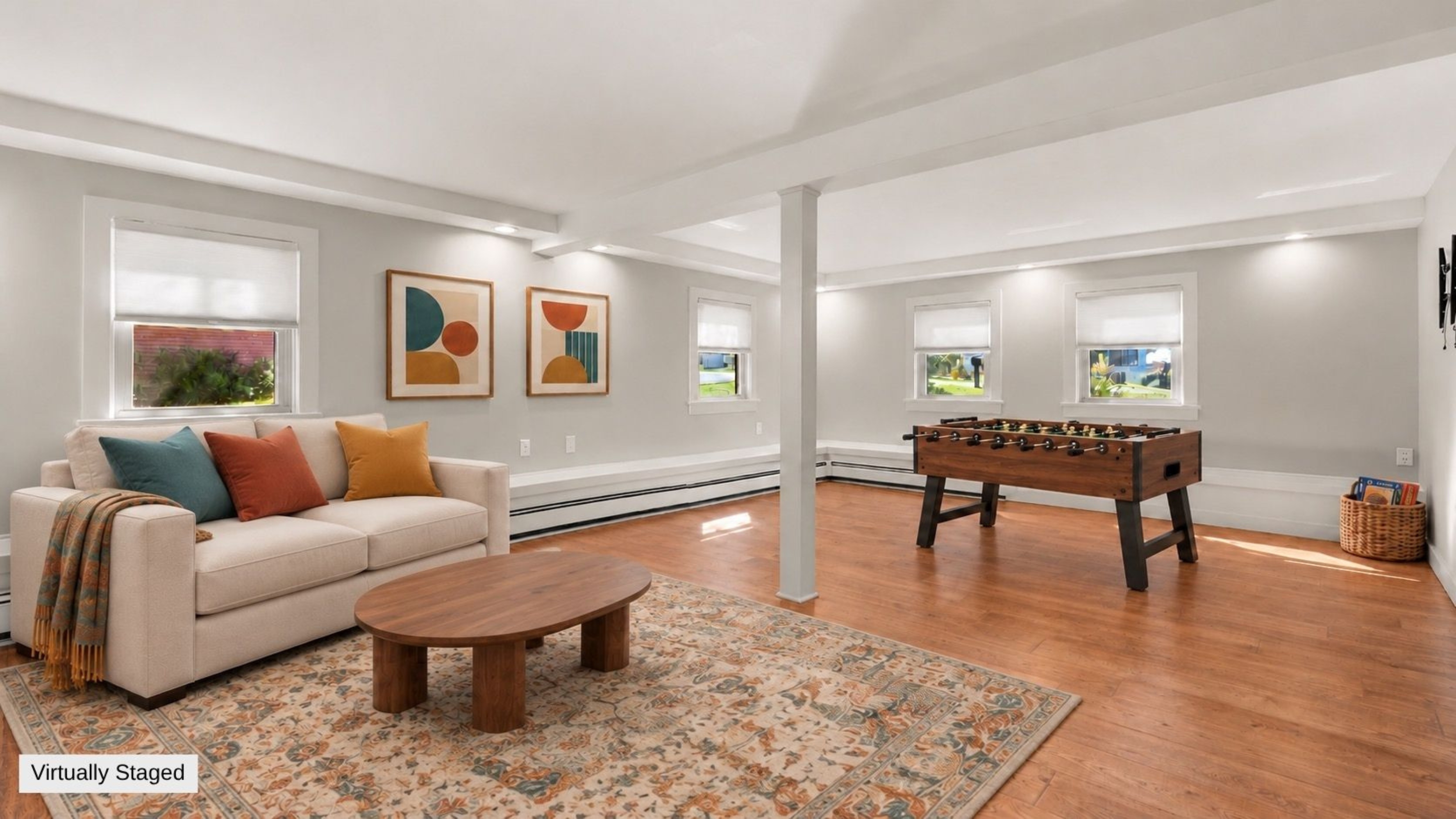  Move-In Ready Pittsfield Raised Ranch  Updated 3-Bed with Heated 3-Bay Detached - 物件實景