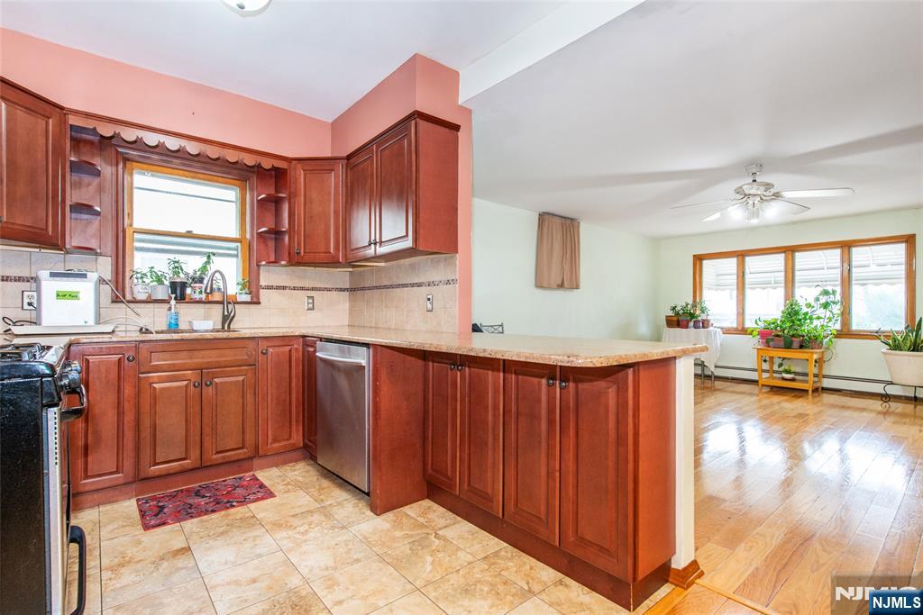 Clifton, New Jersey, 07014, United States, 5 Bedrooms Bedrooms, ,3 BathroomsBathrooms,Residential,For Sale,2000978