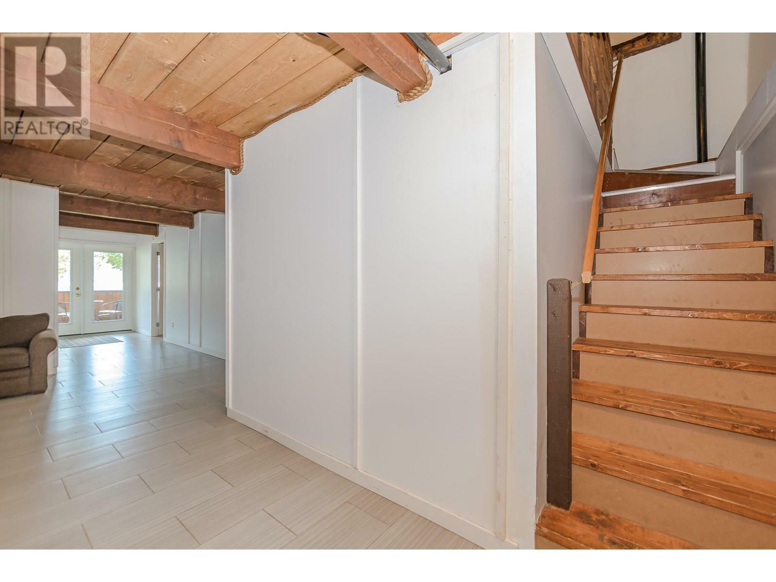 MALAKWA, British Columbia, V0E 2S0, CA, 4 Bedrooms Bedrooms, ,2 BathroomsBathrooms,Residential,For Sale,1837391