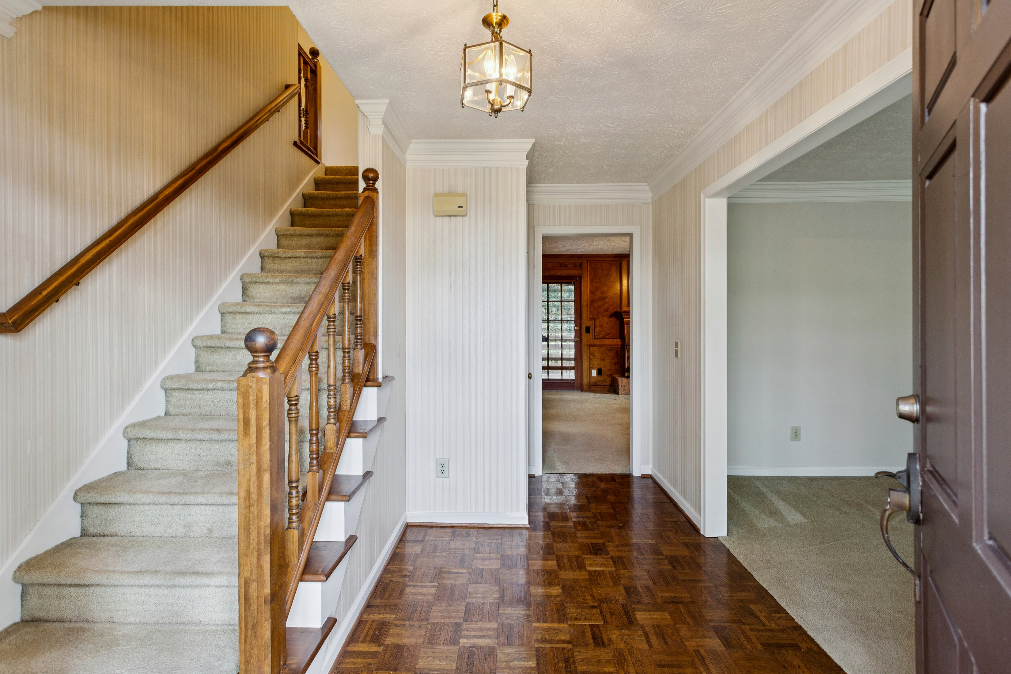  Beautiful Home on Corner Lot in Coveted Princeton Mill Subdivision - 物件實景