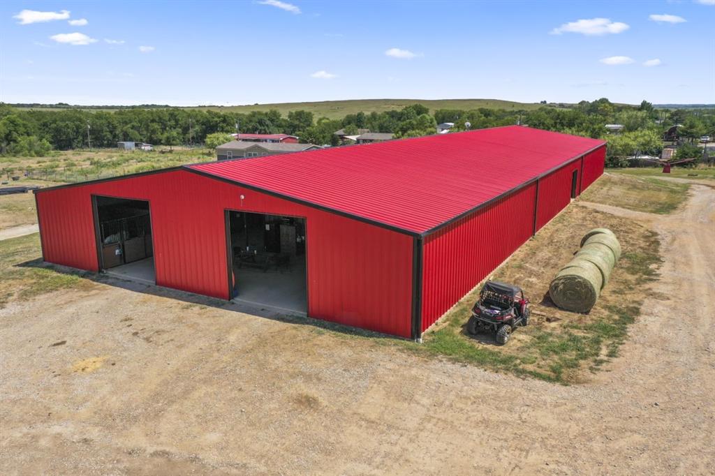 Sanger, Texas, 76266, United States, 9 Bedrooms Bedrooms, ,8 BathroomsBathrooms,Residential,For Sale,1998686