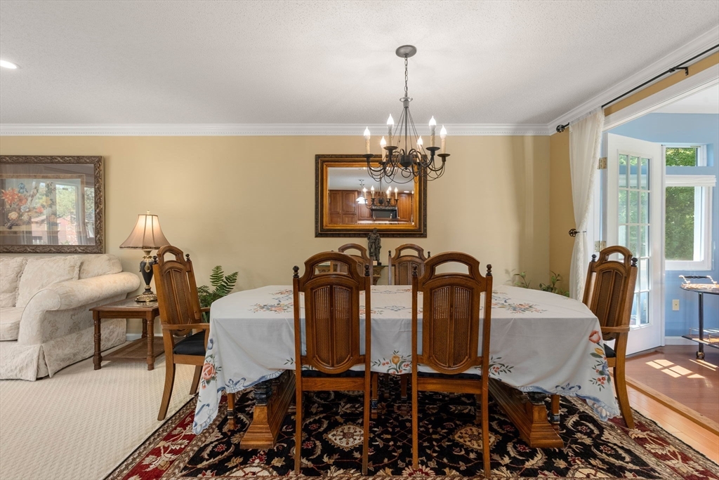Agawam, Massachusetts, 01030, United States, 4 Bedrooms Bedrooms, ,3 BathroomsBathrooms,Residential,For Sale,1933274