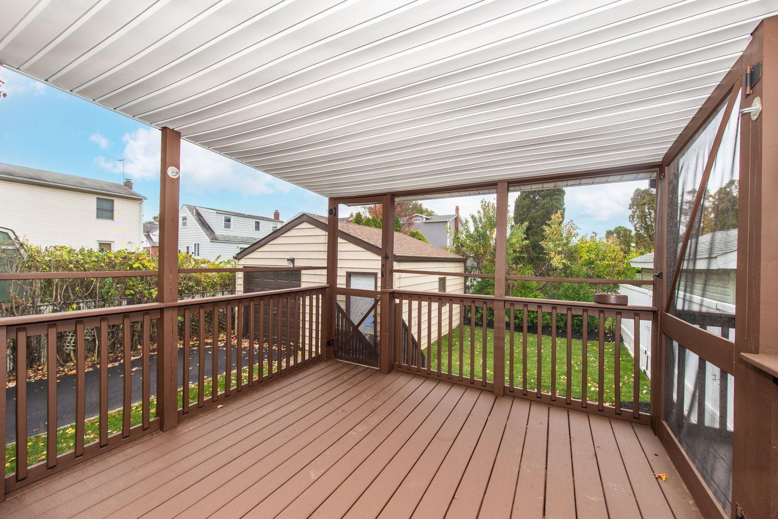 Bergen, Lyndhurst Township, New Jersey, 07071, United States, 3 Bedrooms Bedrooms, ,2 BathroomsBathrooms,Residential,For Sale,1980674