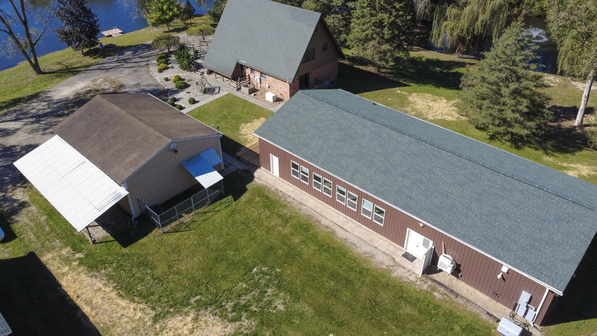 Brooklyn, Michigan, 49230, United States, 3 Bedrooms Bedrooms, ,3 BathroomsBathrooms,Residential,For Sale,1991046