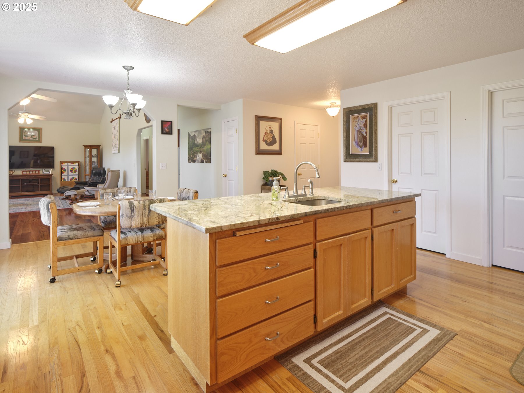 Ariel, Washington, 98603, United States, 3 Bedrooms Bedrooms, ,2 BathroomsBathrooms,Residential,For Sale,1891674