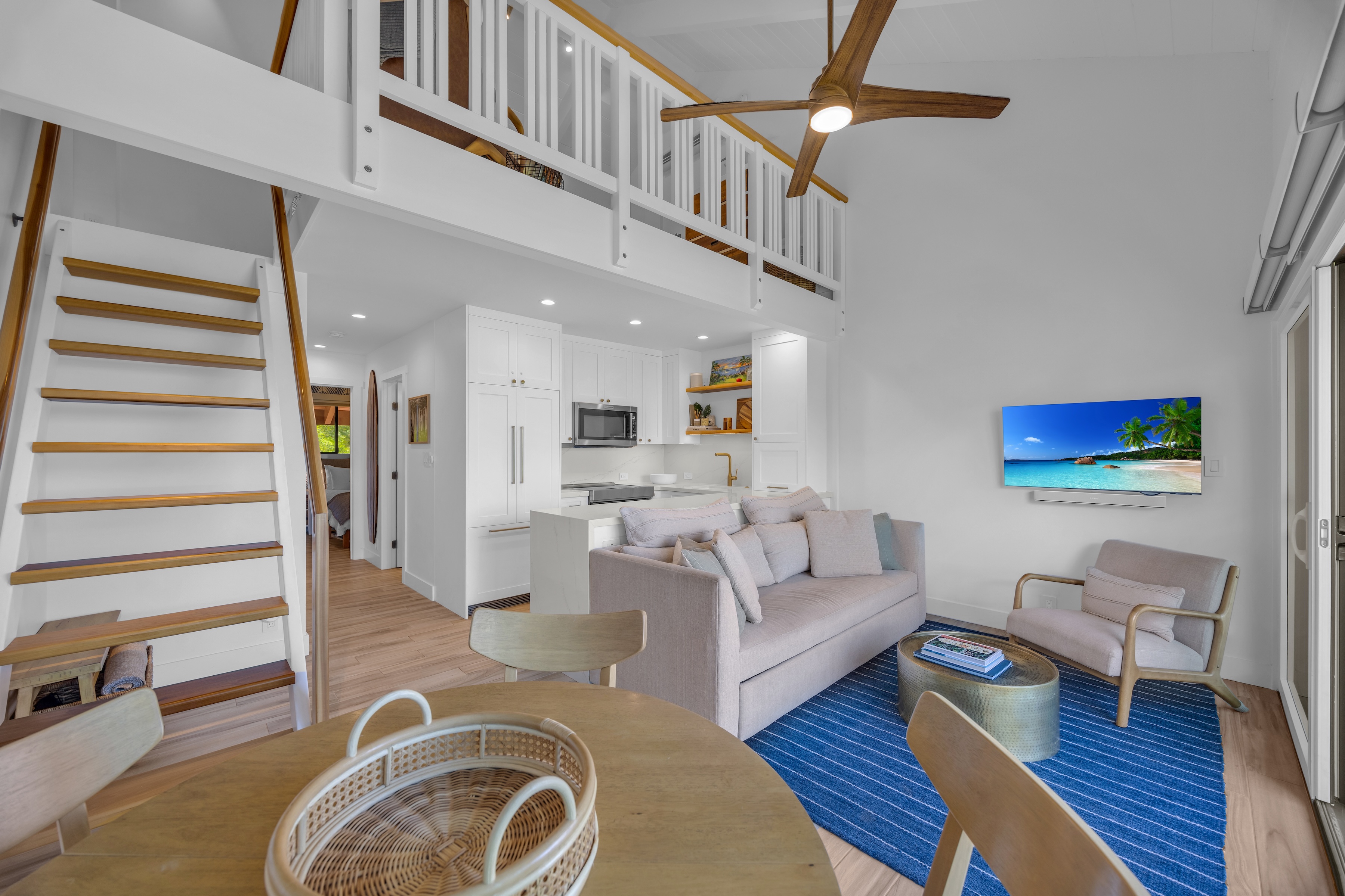 Direct oceanfront, beautiful remodeled 2 bedroom, lanai dining, furnished - 物件實景