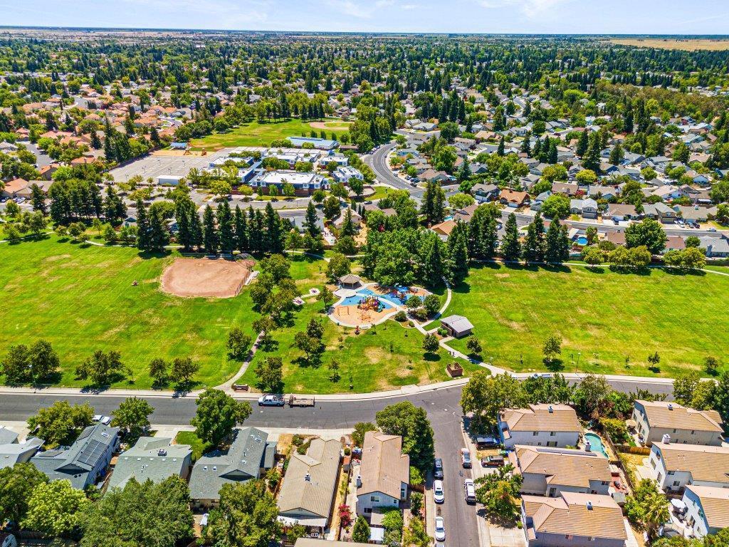 Elk Grove, California, 95758, United States, 3 Bedrooms Bedrooms, ,3 BathroomsBathrooms,Residential,For Sale,1900592