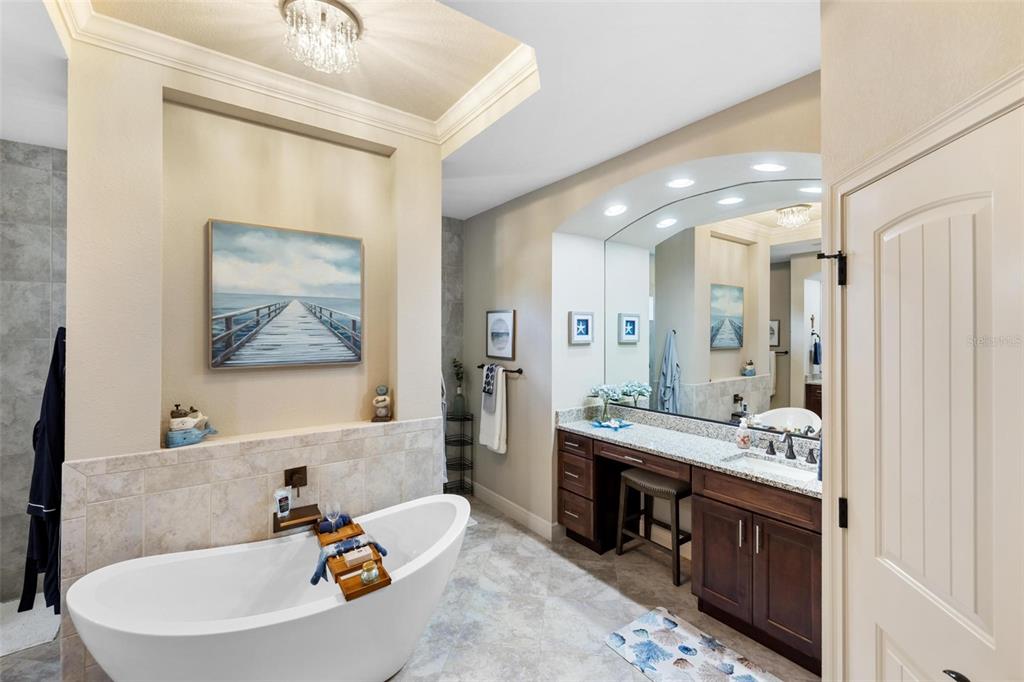 Rotonda West, Florida, 33947, United States, 3 Bedrooms Bedrooms, ,3 BathroomsBathrooms,Residential,For Sale,1940438