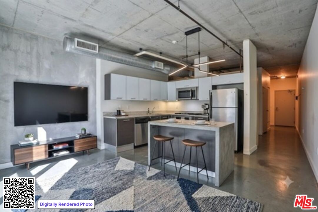 9th St, Los Angeles, CA 90015