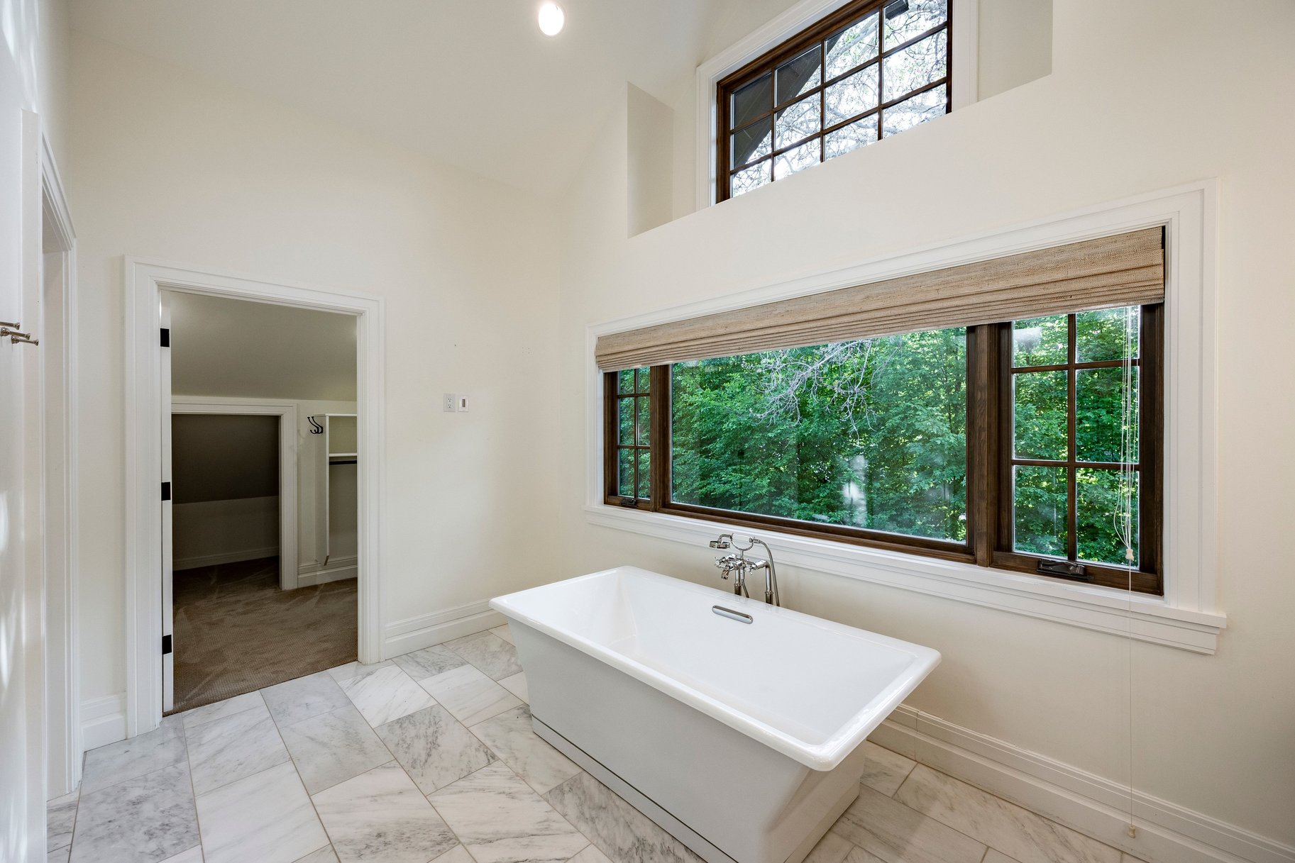  Stunning Tudor Estate in Premier Walker Lane Neighborhood - 物件實景