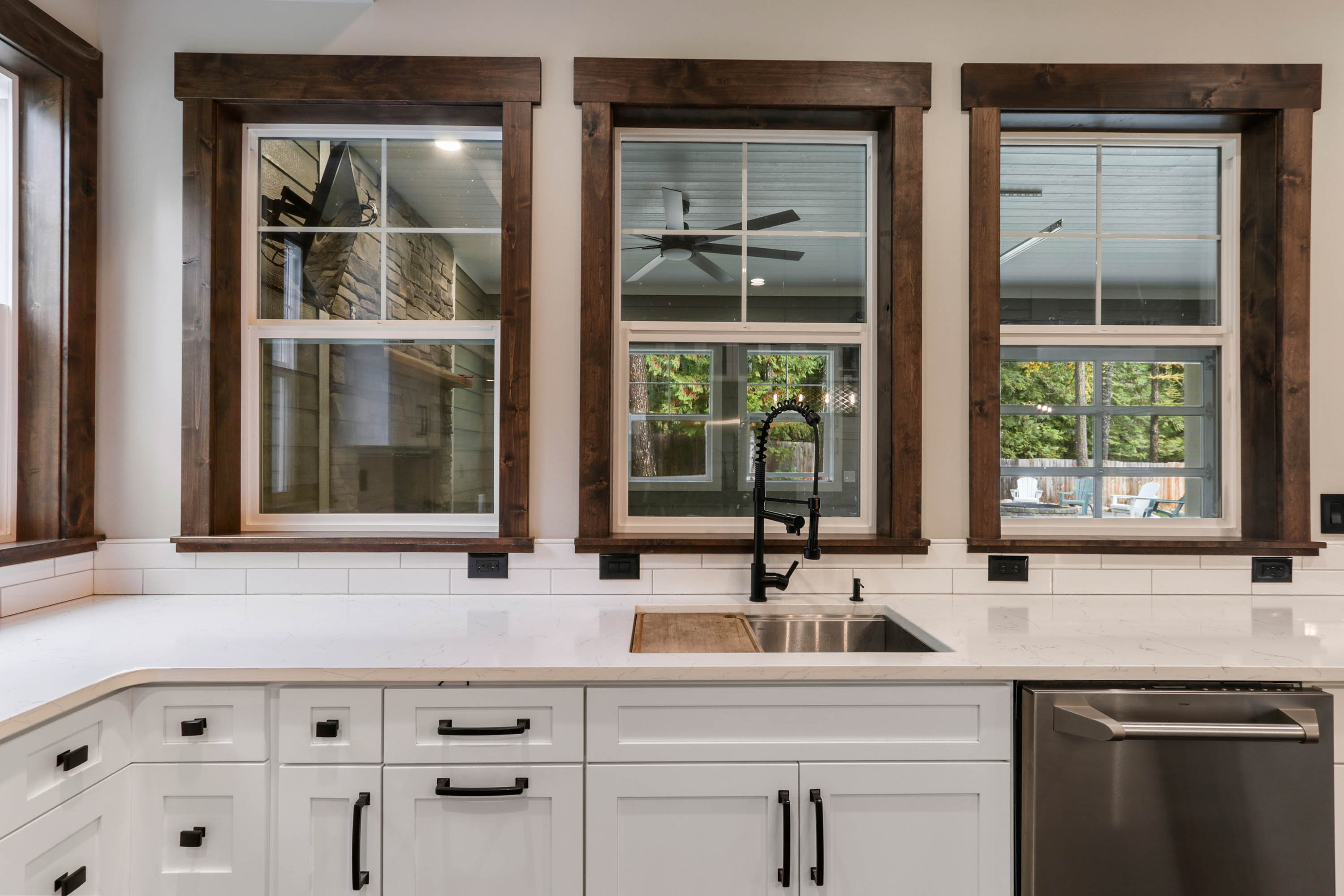 Sandpoint, Idaho, 83864, United States, 6 Bedrooms Bedrooms, ,8 BathroomsBathrooms,Residential,For Sale,1975419