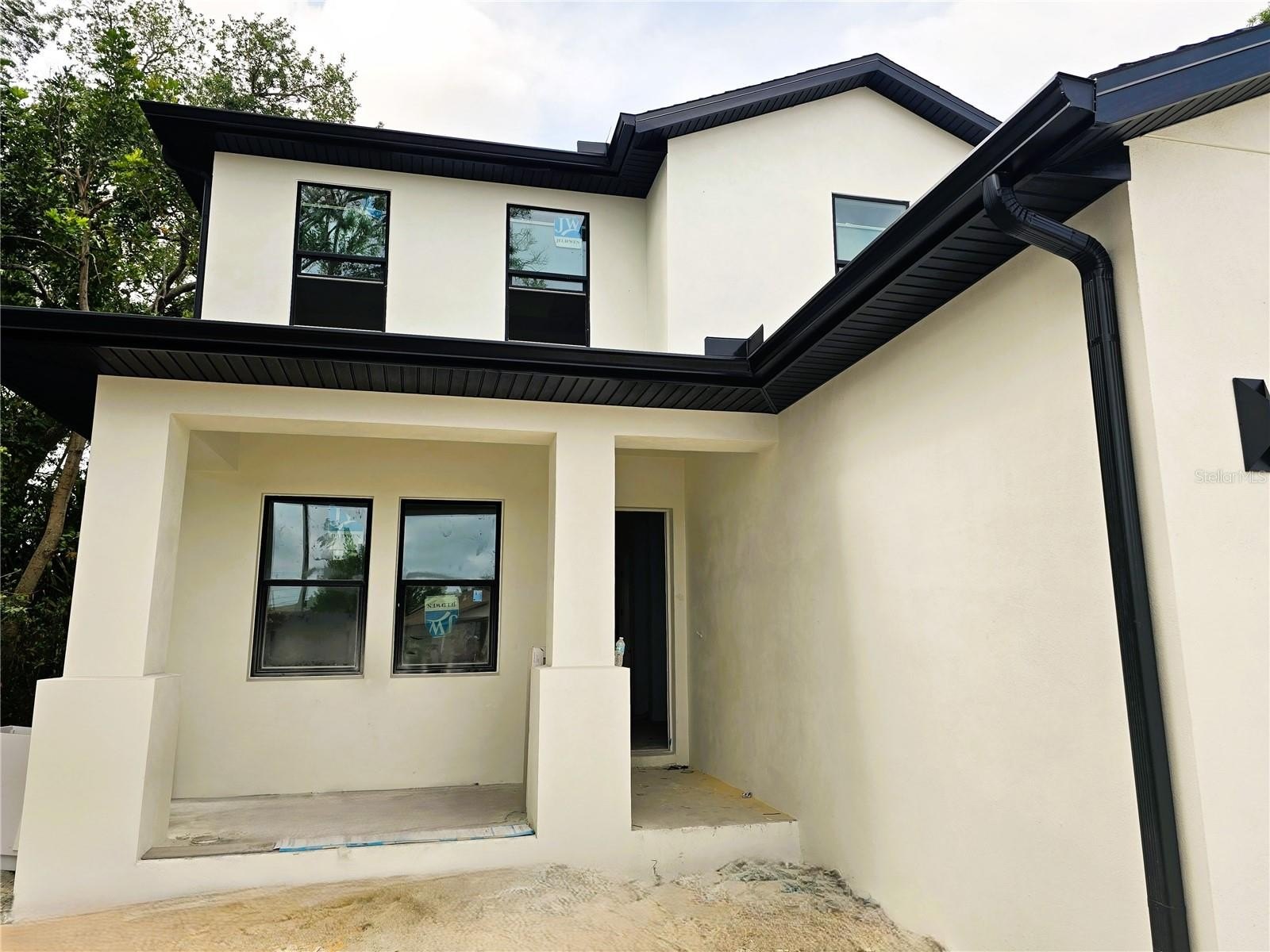 ST PETERSBURG, Florida, 33714, United States, 4 Bedrooms Bedrooms, ,3 BathroomsBathrooms,Residential,For Sale,2036130