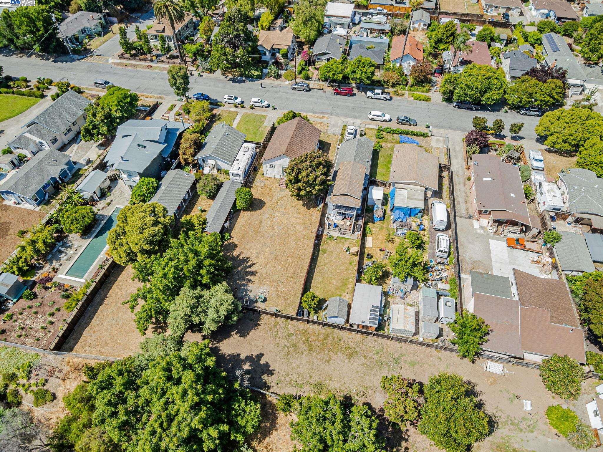 Fremont, California, 94536, United States, 3 Bedrooms Bedrooms, ,1 BathroomBathrooms,Residential,For Sale,1911094