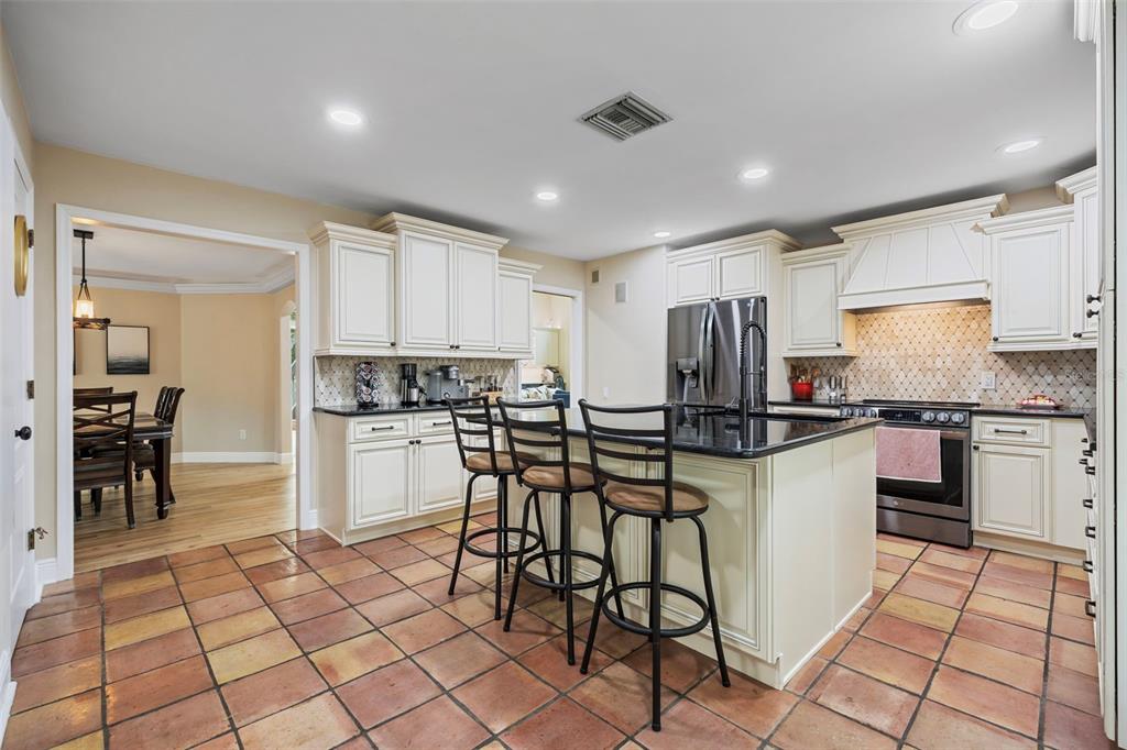 Tampa, Florida, 33647, United States, 4 Bedrooms Bedrooms, ,4 BathroomsBathrooms,Residential,For Sale,1983228