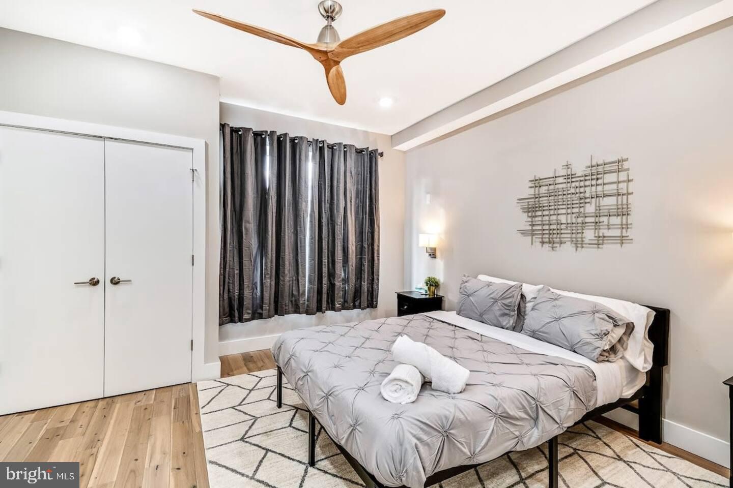 Philadelphia, Pennsylvania, 19146, United States, 4 Bedrooms Bedrooms, ,4 BathroomsBathrooms,Residential,For Sale,1877364
