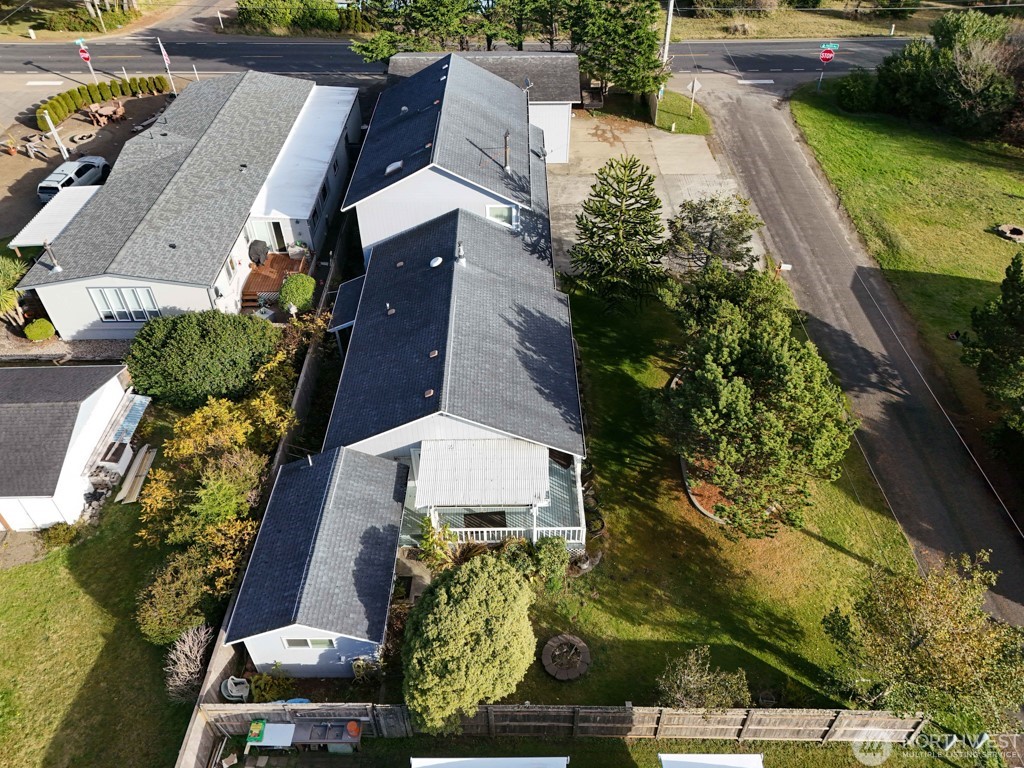 Long Beach, Washington, 98631, United States, 3 Bedrooms Bedrooms, ,2 BathroomsBathrooms,Residential,For Sale,1895315