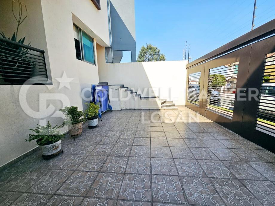 Manel Robles Pezuela, Naucalpan de Juárez, Estado de méxico, 53126, Mexico, 3 Bedrooms Bedrooms, ,3 BathroomsBathrooms,Residential,For Sale,Manel Robles Pezuela,1479400