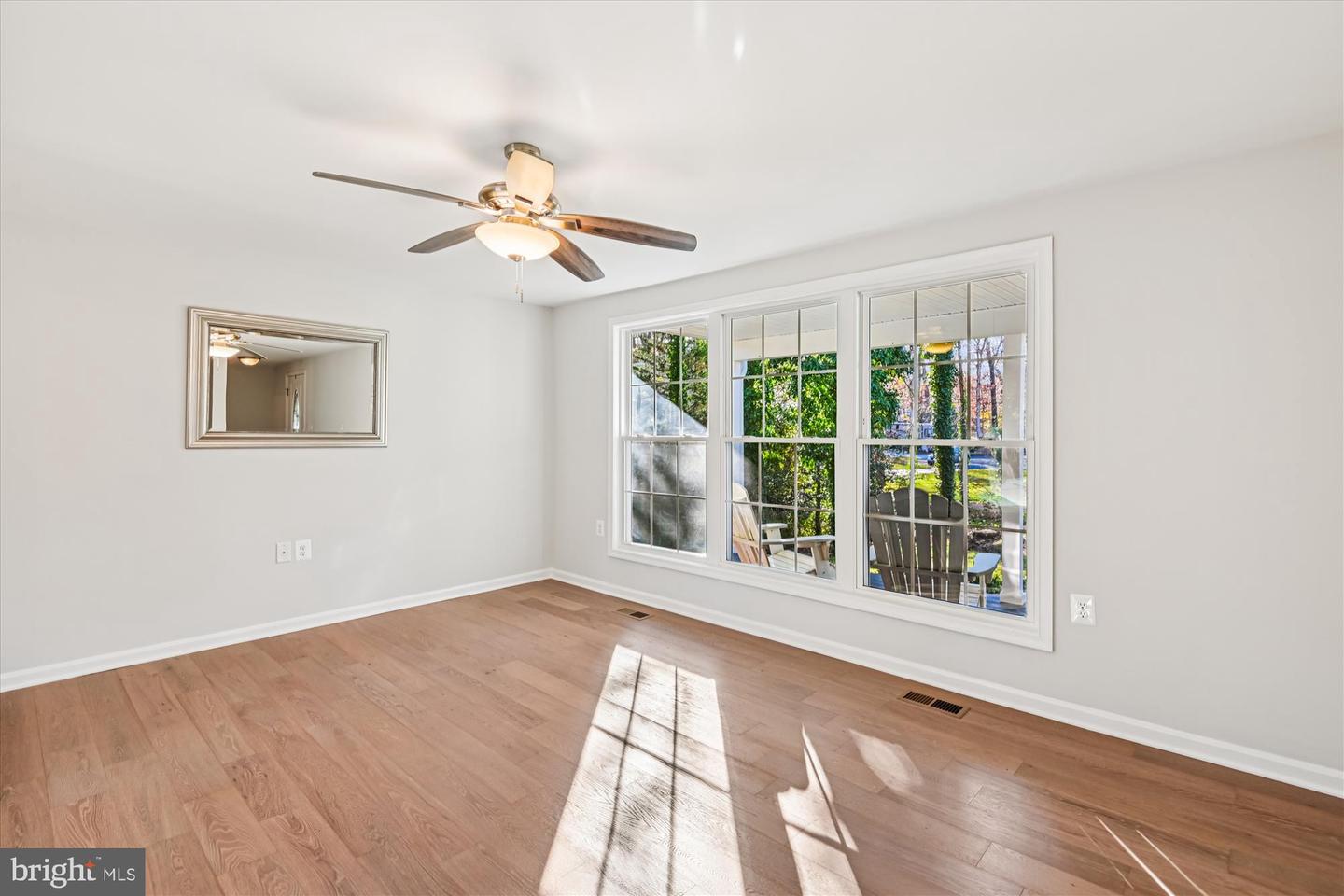 Riva, Maryland, 21140, United States, 4 Bedrooms Bedrooms, ,3 BathroomsBathrooms,Residential,For Sale,1993297