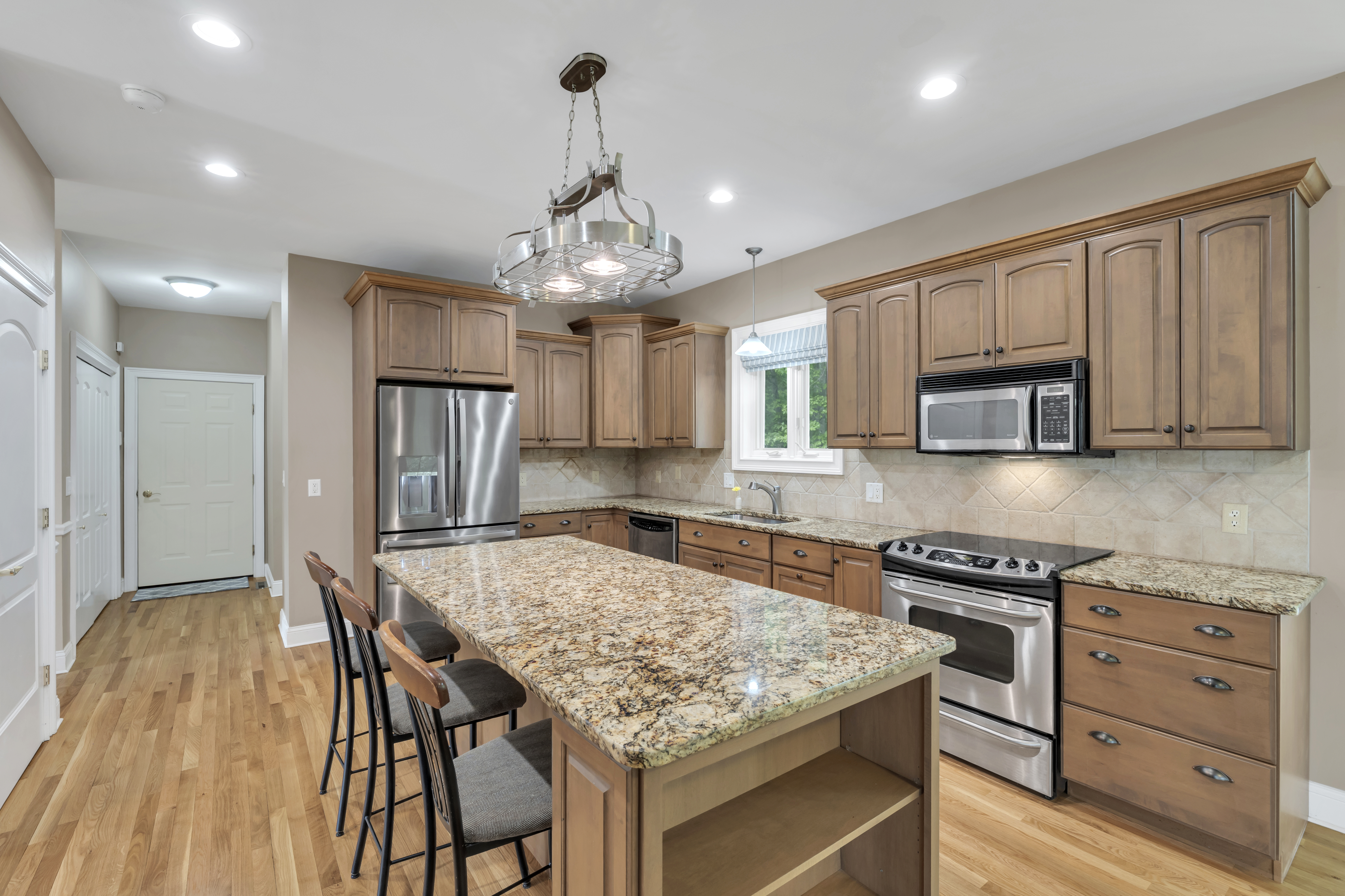  Charming 5-Bedroom Sale Listing in Waterford - 物件實景
